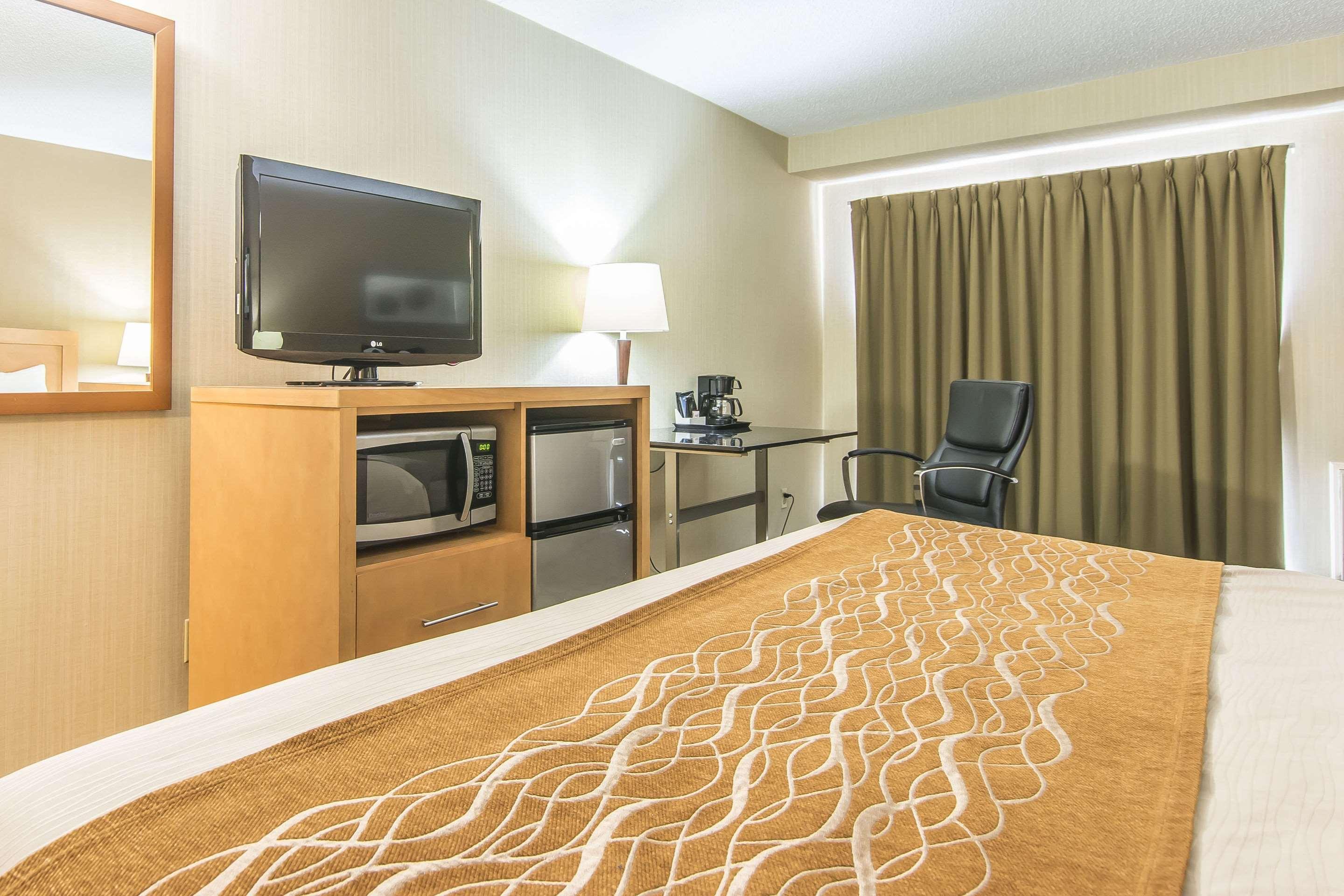 Comfort Inn Timmins Exterior photo