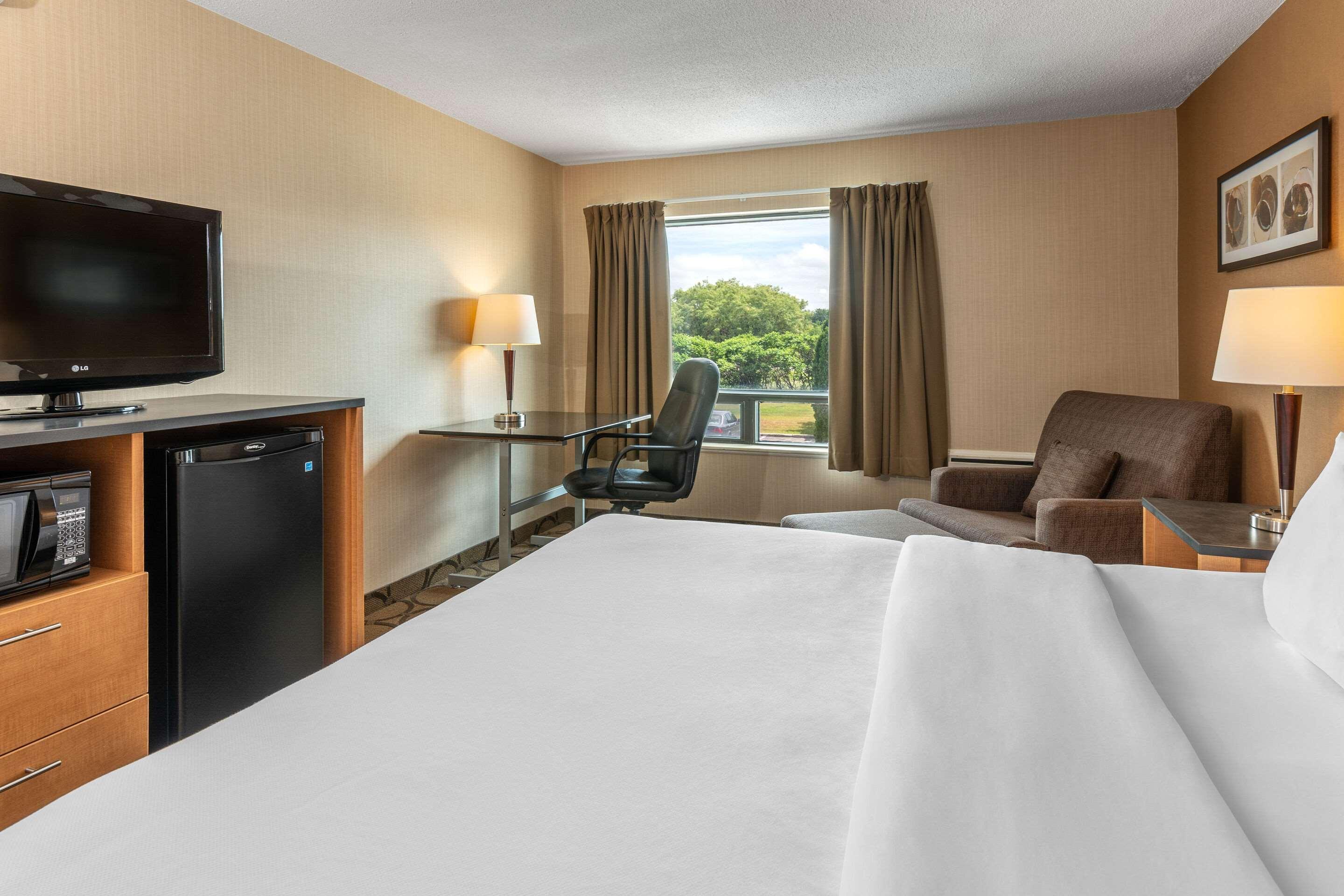 Comfort Inn Timmins Exterior photo