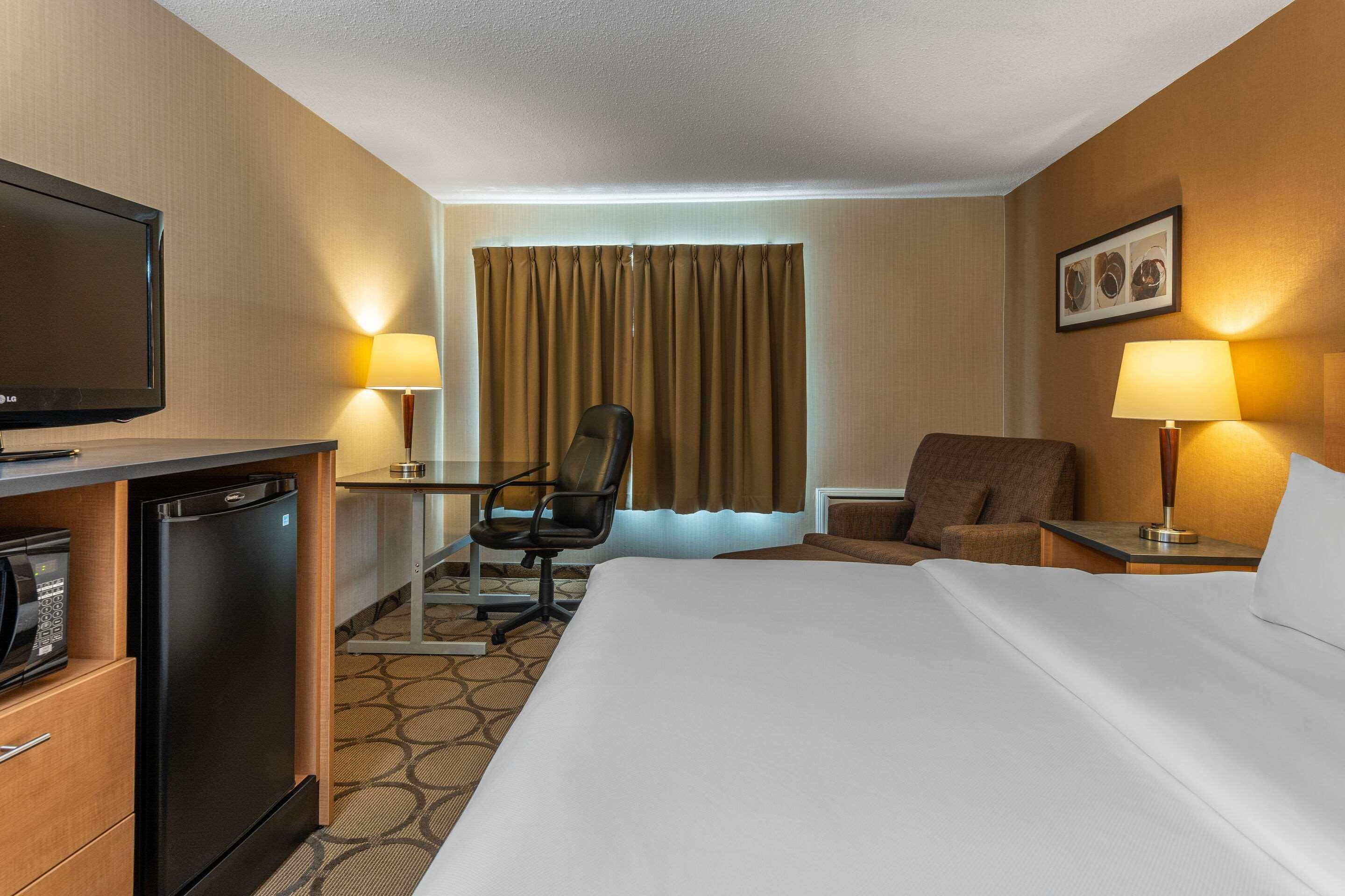 Comfort Inn Timmins Exterior photo