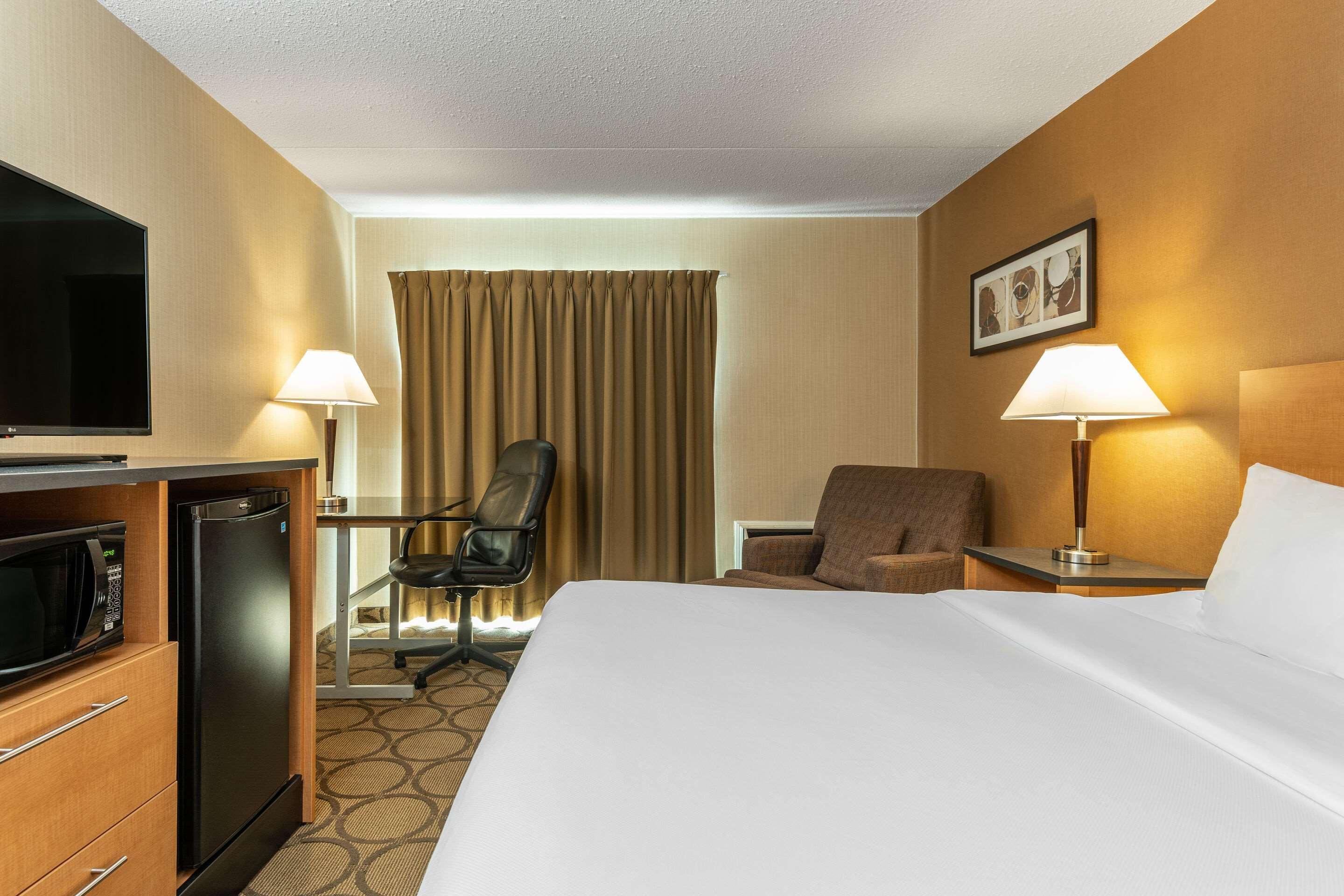Comfort Inn Timmins Exterior photo