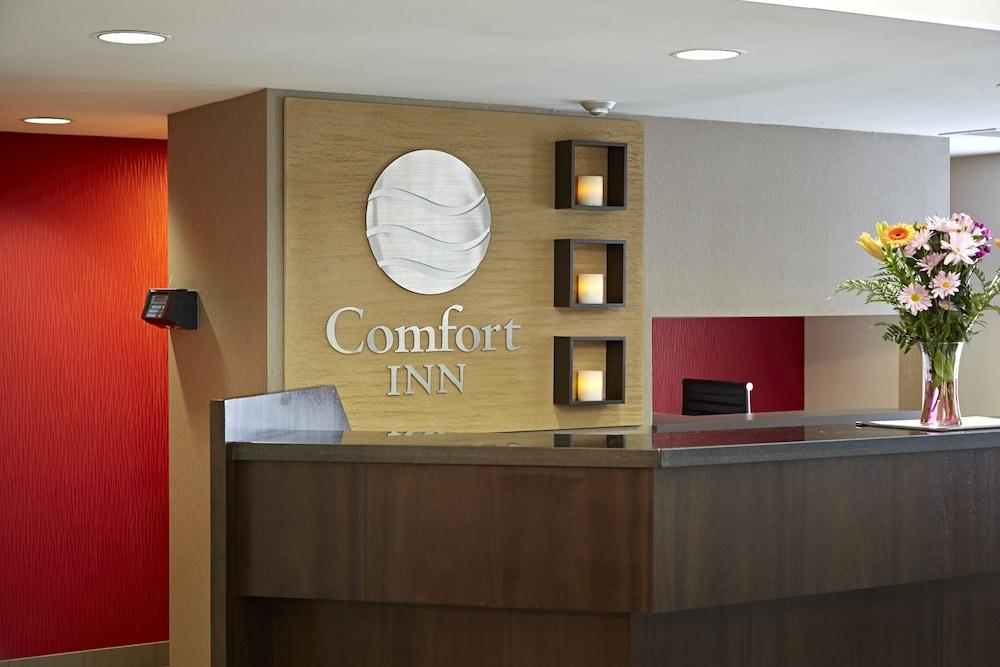 Comfort Inn Timmins Exterior photo