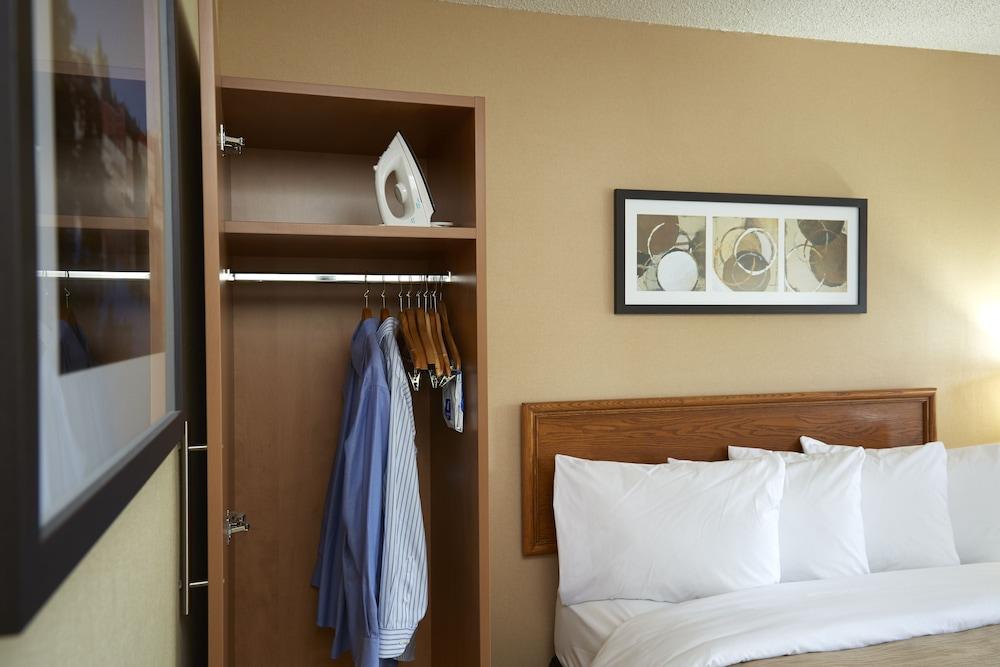Comfort Inn Timmins Exterior photo